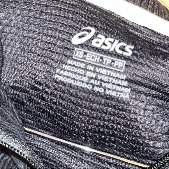 NEW ASICS Performance Jersey Womens sze S | Black Jersey Hoodie - Picture 10 of 16